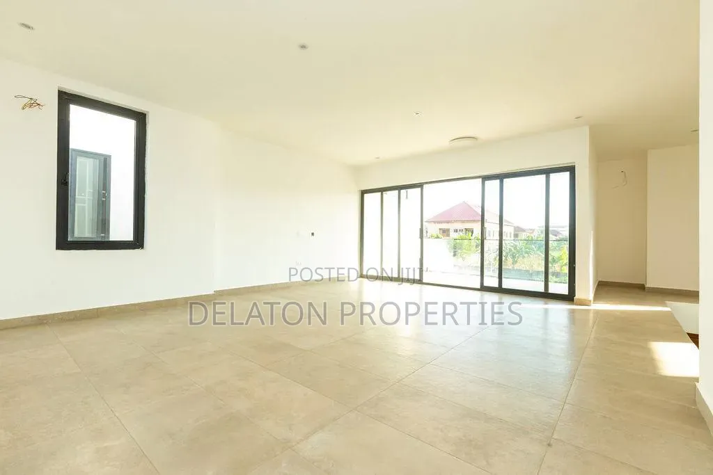 4bdrm House in Accra Metropolitan for rent