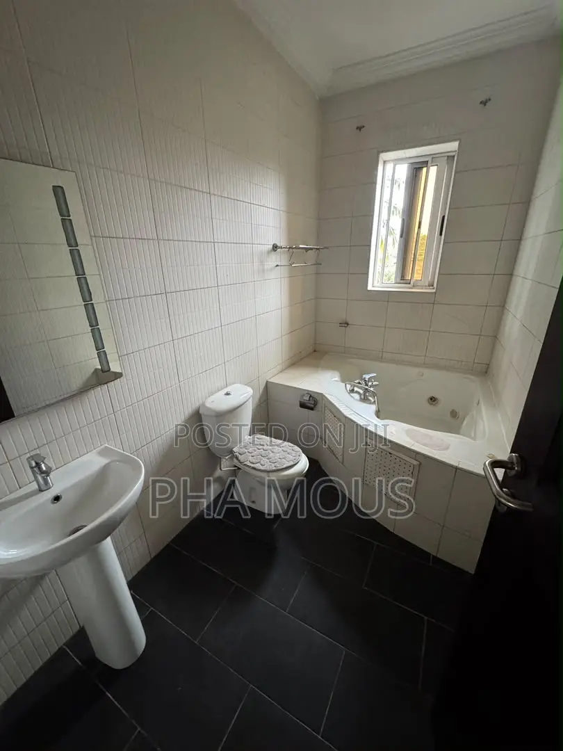 3bdrm Apartment in Tantra Hills for rent