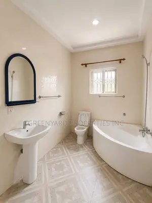 1bdrm Shared Apartment in Adjiriganor for rent