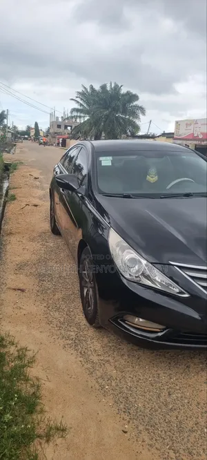 Hyundai Sonata 2012 Black