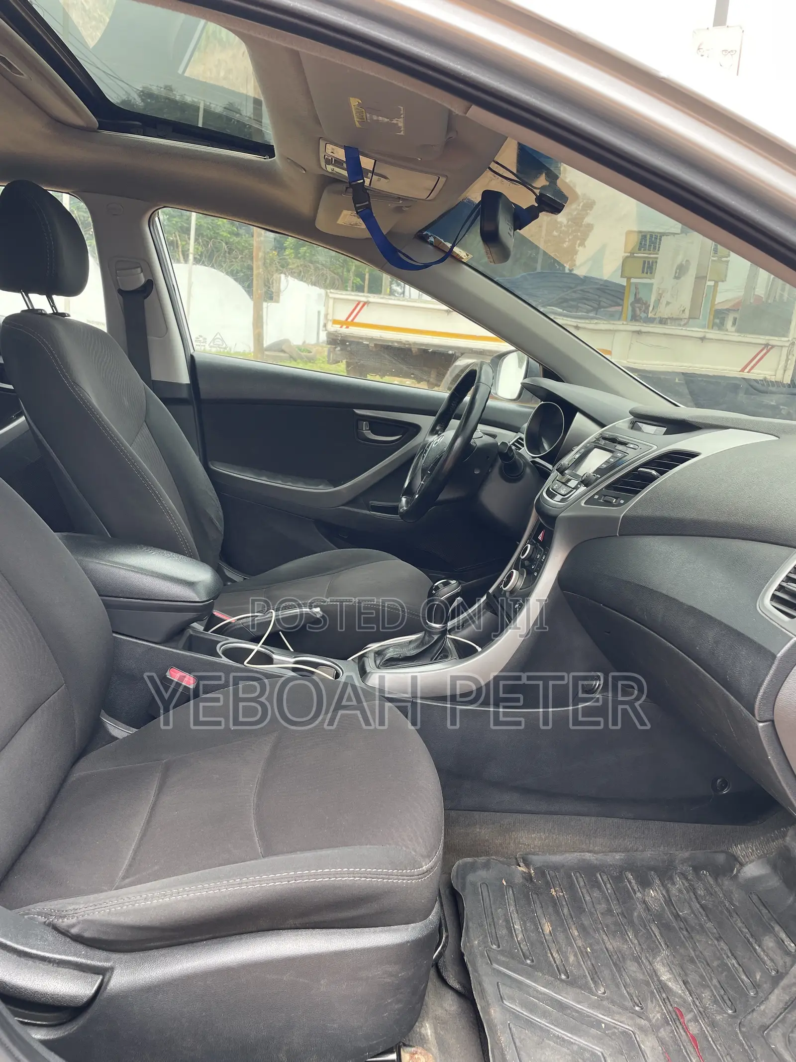 Hyundai Elantra 2015 Silver