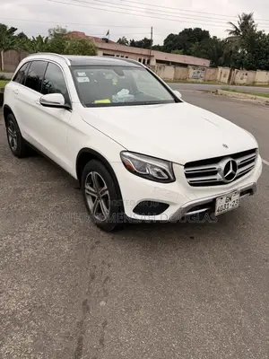 Mercedes-Benz GLC-Class 2019 White