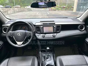 Toyota RAV4 2019 White