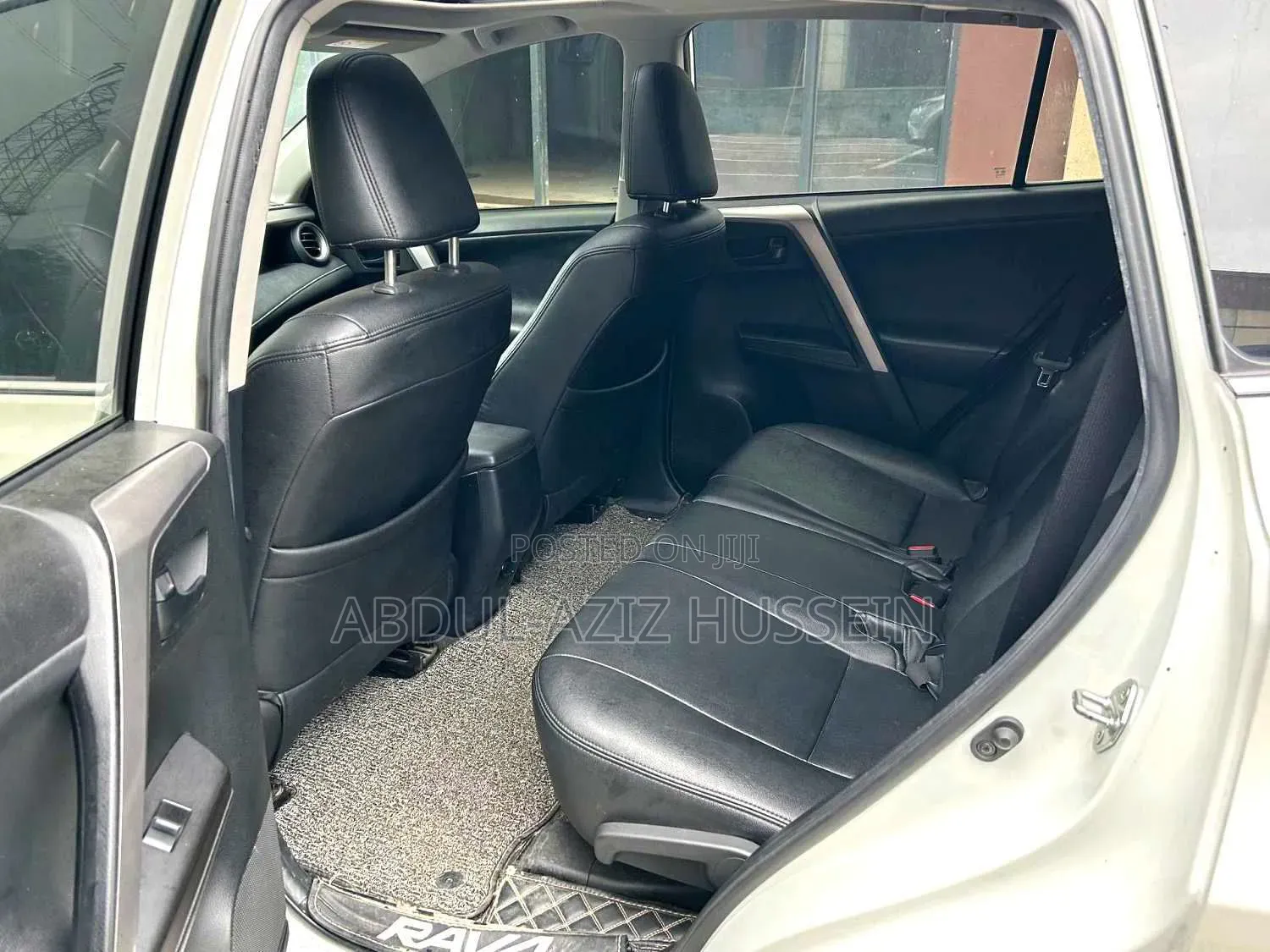 Toyota RAV4 2019 White