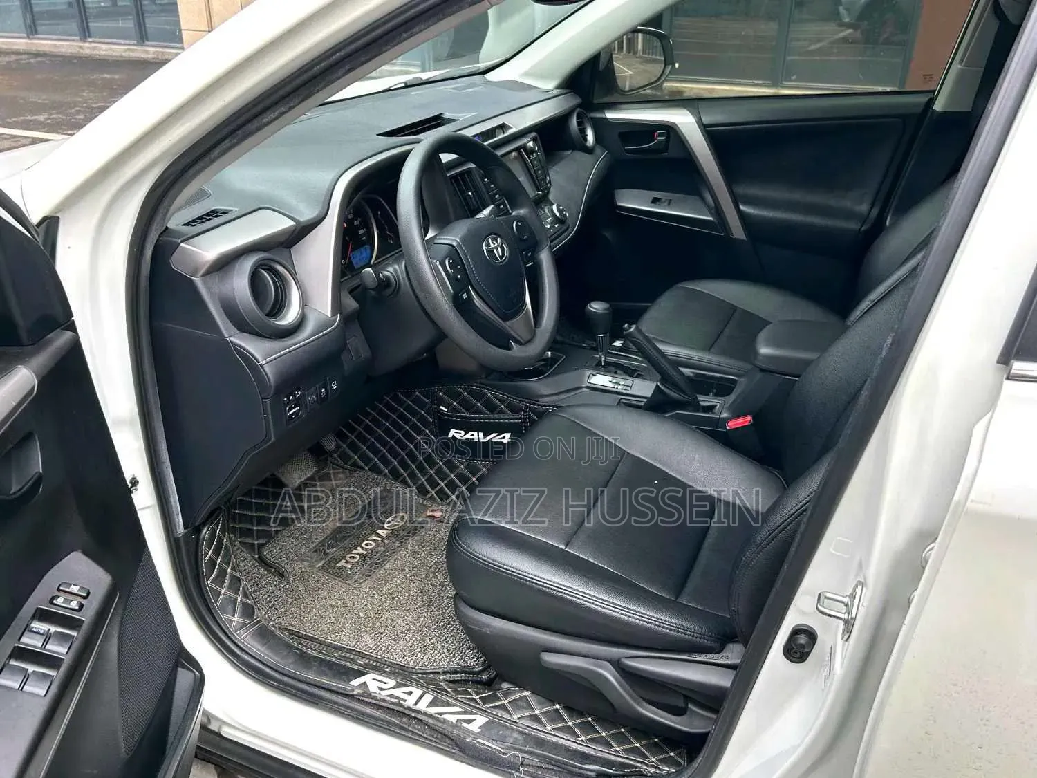 Toyota RAV4 2019 White
