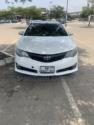 Toyota Camry 2014 White
