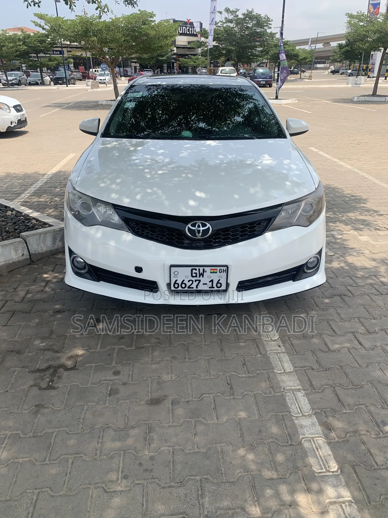Toyota Camry 2014 White