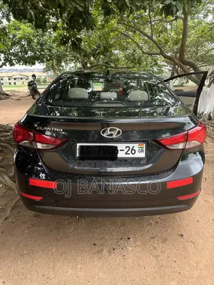 Hyundai Elantra 2016 Black
