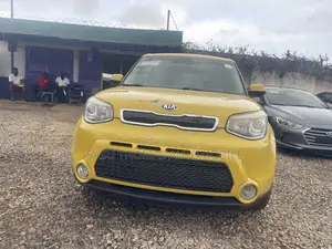 Kia Soul 2016 Yellow