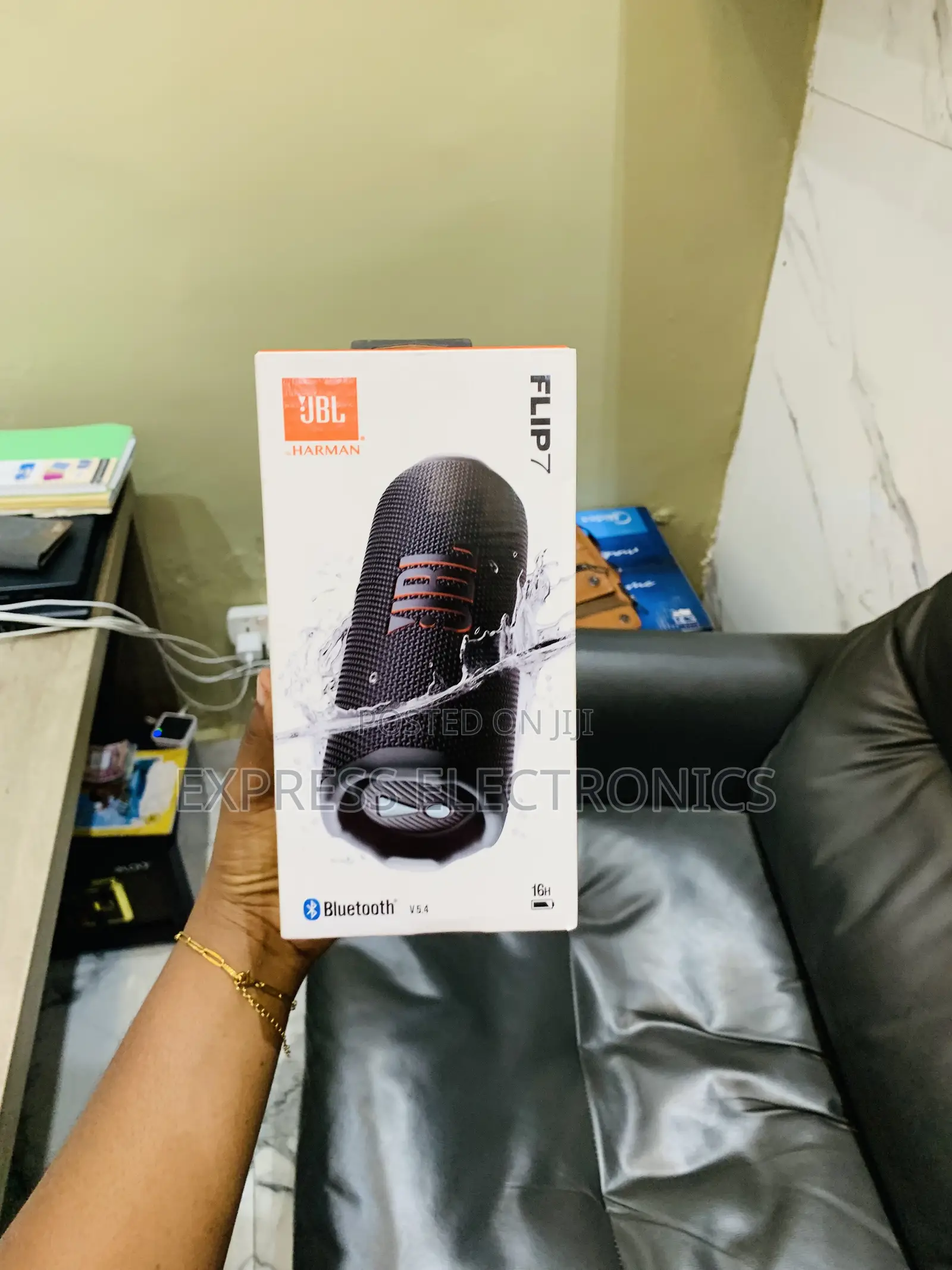 Very Cool Price JBL Flip 7 | Portable Waterproof and Drop-Proof Speake