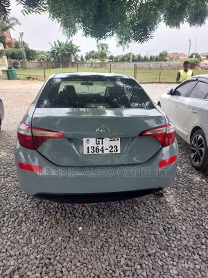 Toyota Corolla 2015 Gray
