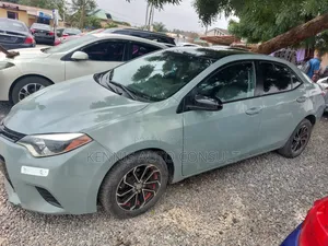 Toyota Corolla 2015 Gray