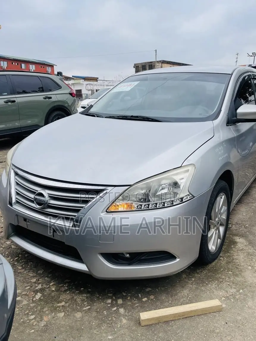 Nissan Sentra FE+ S 4dr Sedan (1.8L 4cyl CVT) 2014 Silver