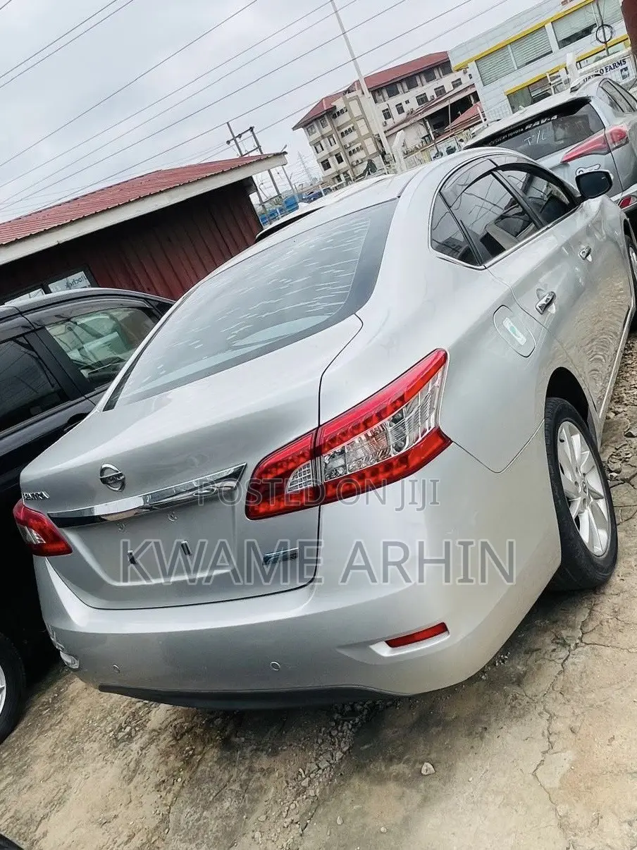 Nissan Sentra FE+ S 4dr Sedan (1.8L 4cyl CVT) 2014 Silver