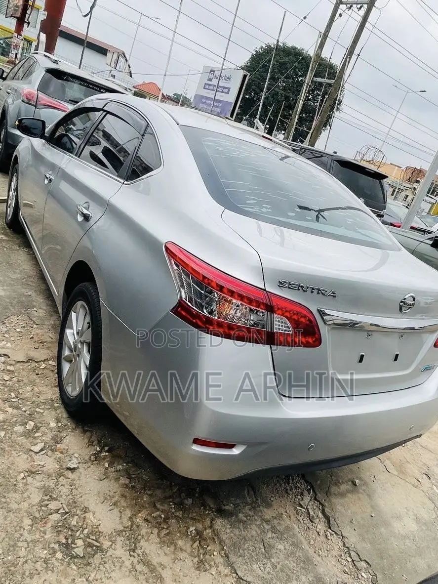 Nissan Sentra FE+ S 4dr Sedan (1.8L 4cyl CVT) 2014 Silver