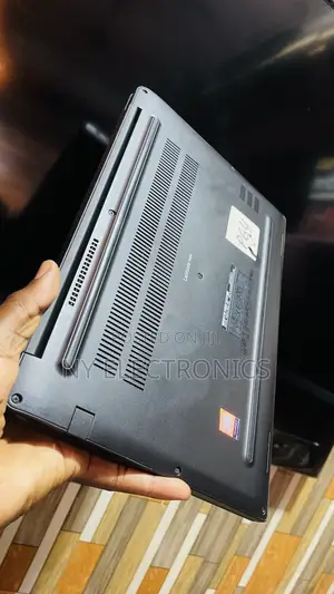 Laptop Dell Latitude 7490 16GB Intel Core i5 SSD 256GB