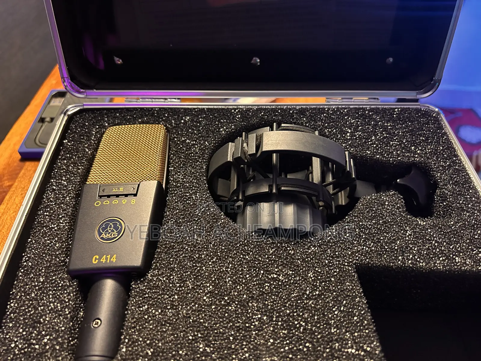 Akg C414 Microphone