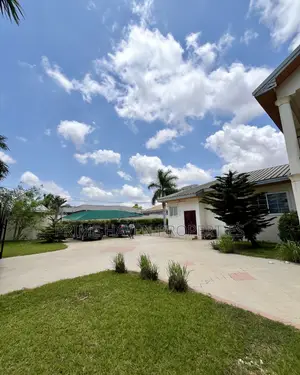 5bdrm House in Adjiriganor for sale