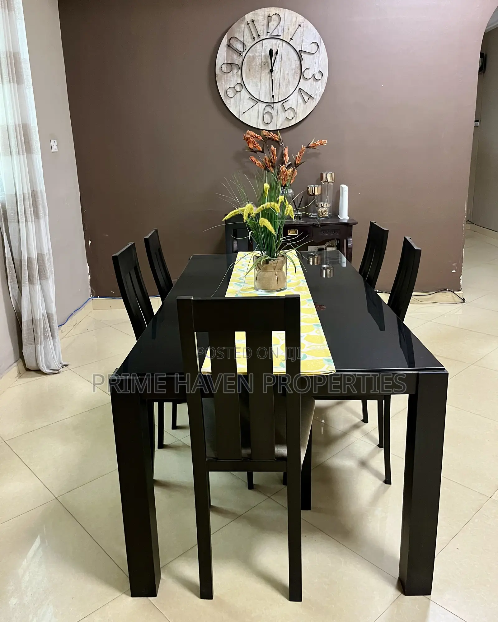 5bdrm House in Adjiriganor for sale