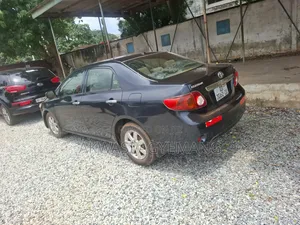 Toyota Corolla 2009 Black