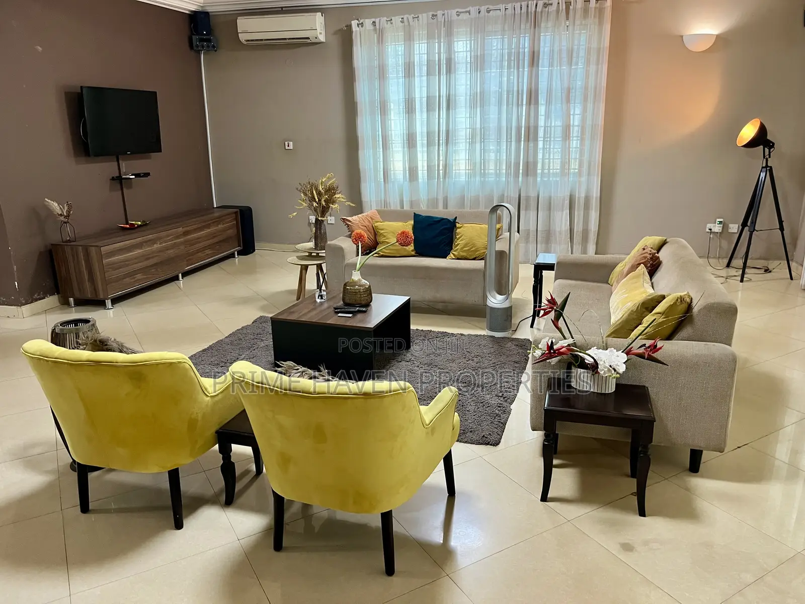 5bdrm House in Adjiriganor for sale