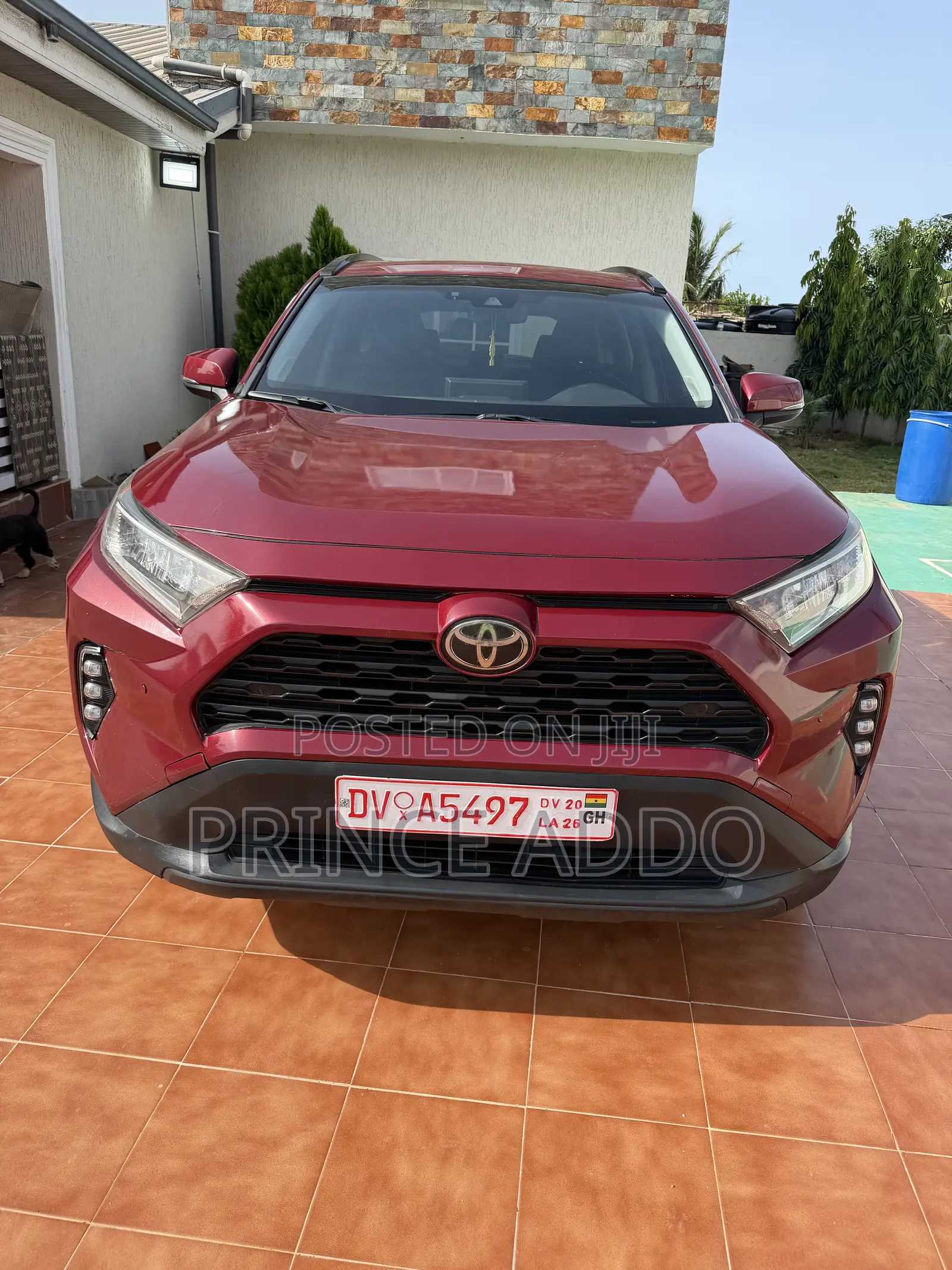Toyota RAV4 XLE Premium AWD 2019 Red