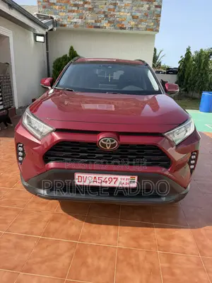 Toyota RAV4 XLE Premium AWD 2019 Red