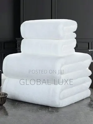 Premium White Hotel Towels – Soft & Absorbent