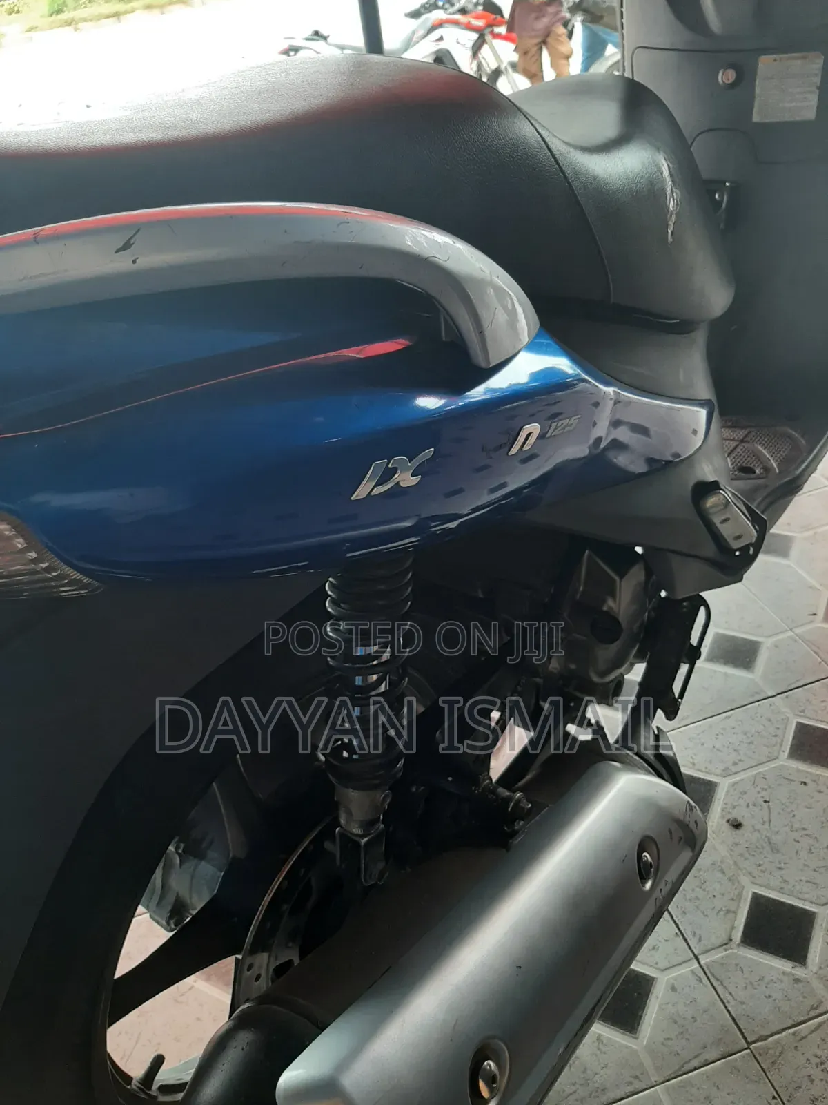 Suzuki 2023 Blue