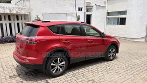 Toyota RAV4 2017 Red