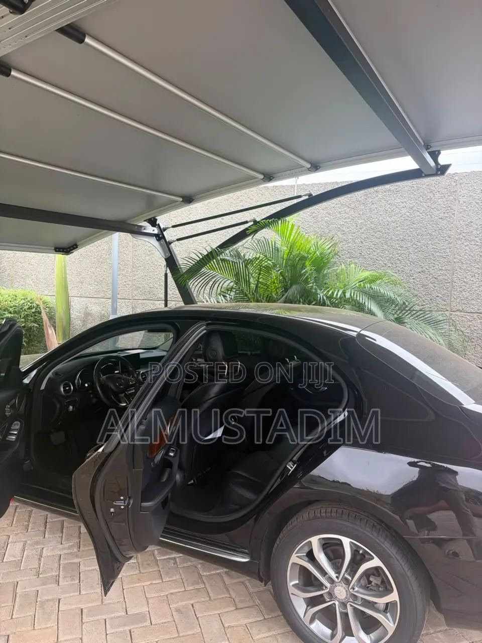 Mercedes-Benz C300 2016 Black
