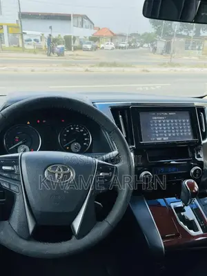 Toyota Alphard 2.4 Petrol FWD 2015 Black