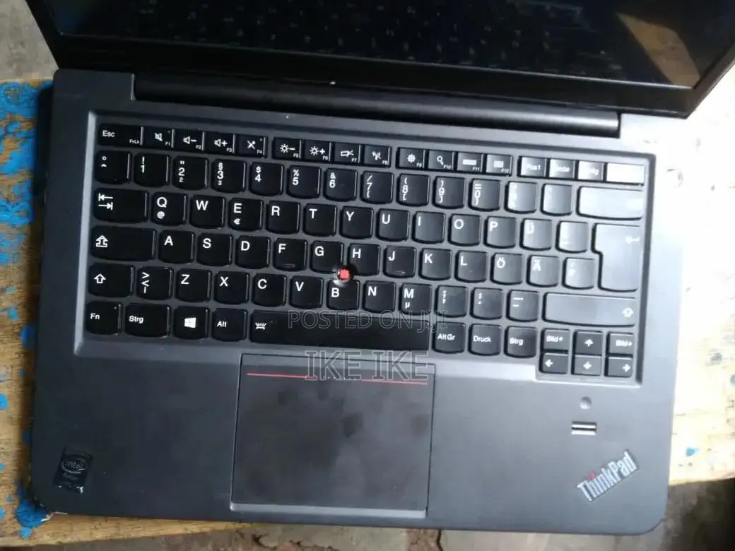 Laptop Lenovo 4GB Intel Core 5 SSD 128GB