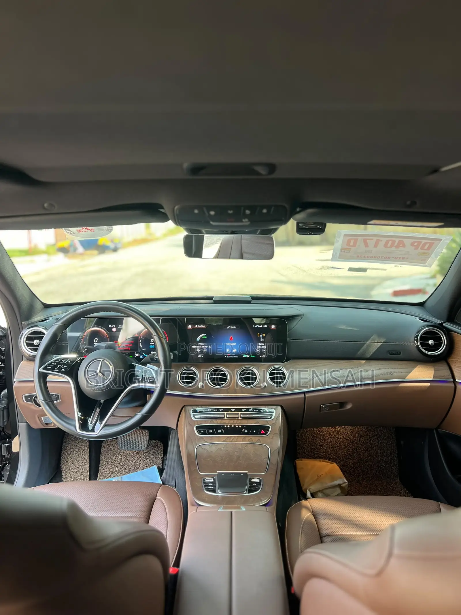 Mercedes-Benz E300 2021 Black