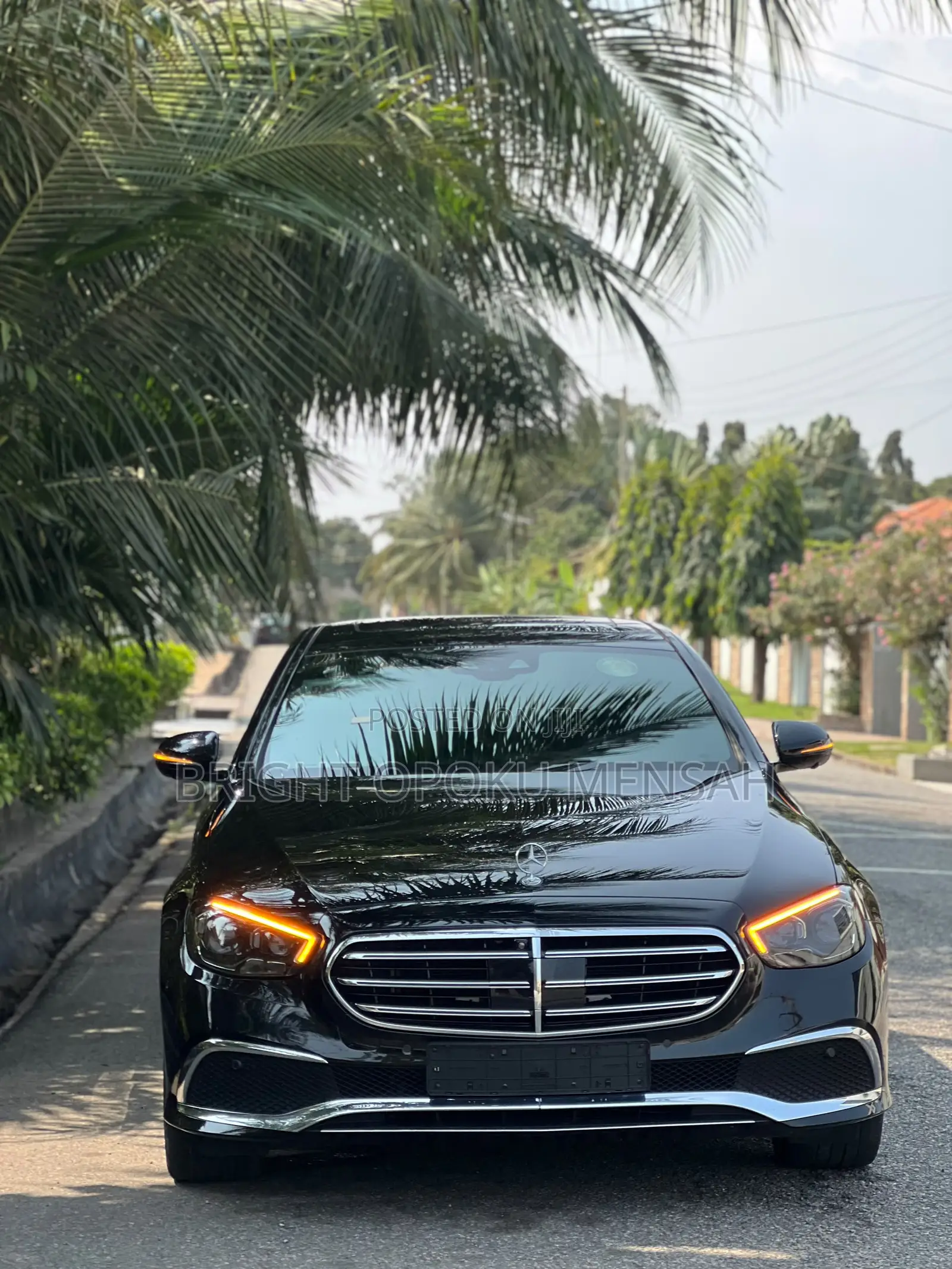 Mercedes-Benz E300 2021 Black