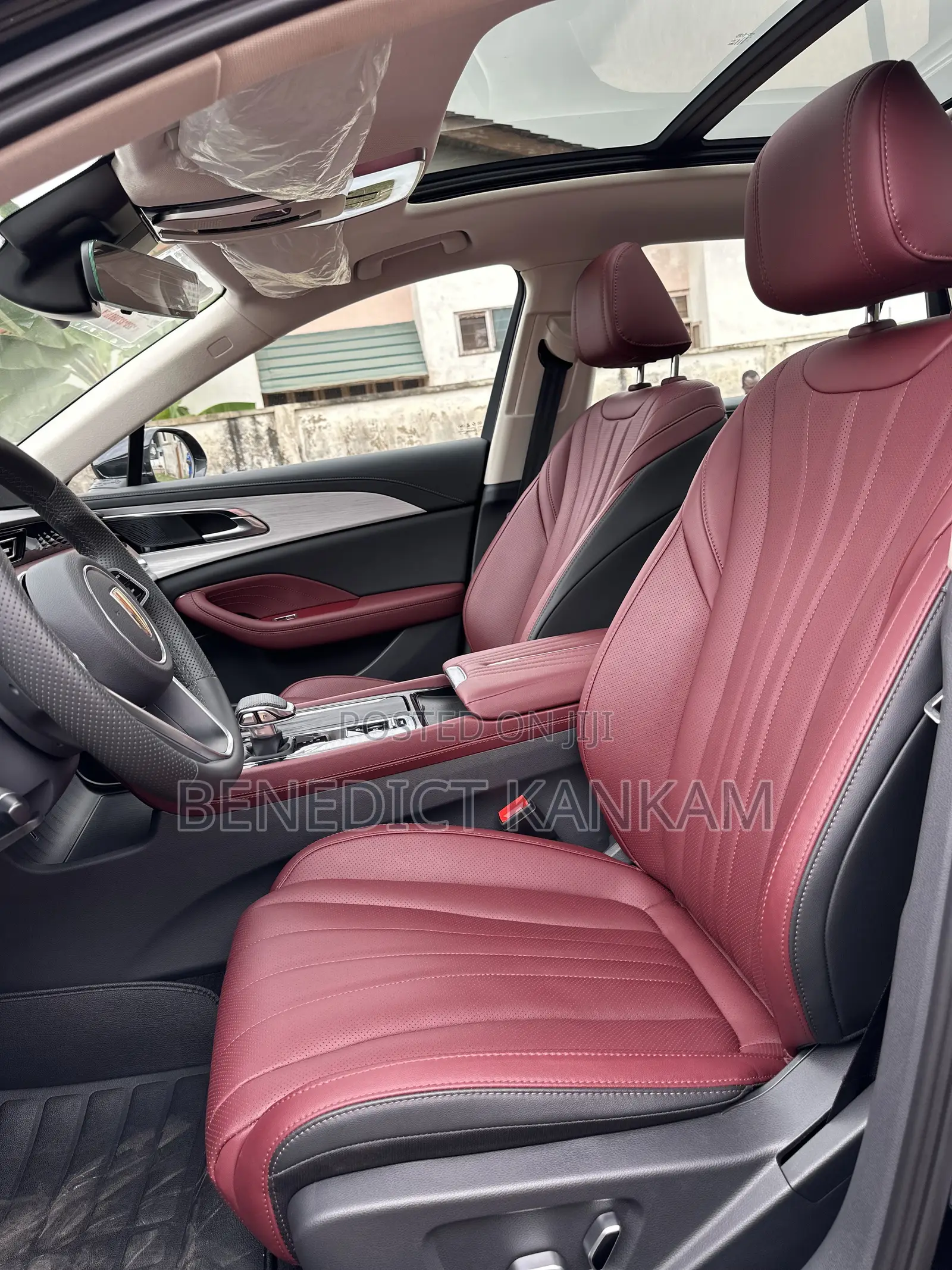 New Hongqi E-HS9 Premium 2025 Black