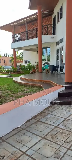 Furnished 7bdrm House in Adjiriganor for rent