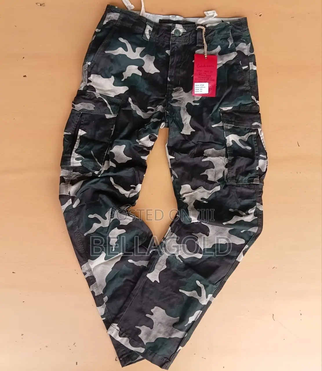 Camo Cargo Pants / Camo Cargo Trousers