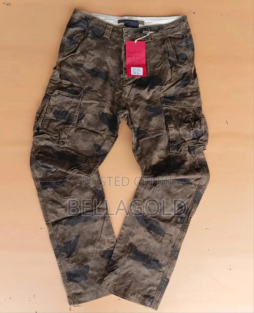 Camo Cargo Pants / Camo Cargo Trousers