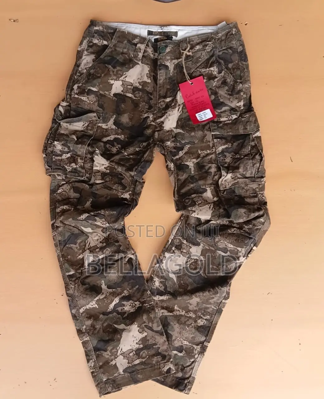 Camo Cargo Pants / Camo Cargo Trousers