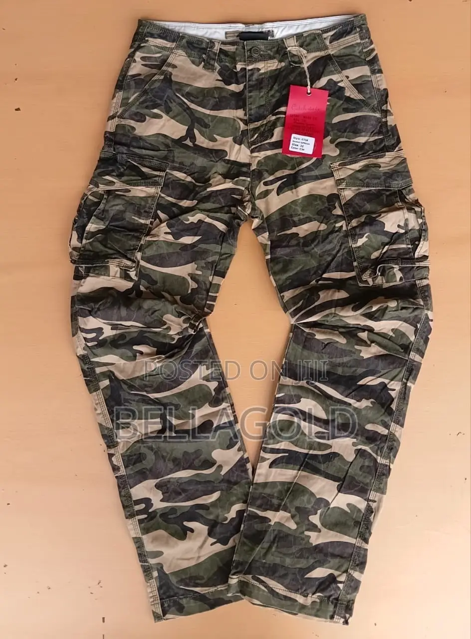 Camo Cargo Pants / Camo Cargo Trousers