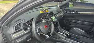 Honda Civic 2019 Gray
