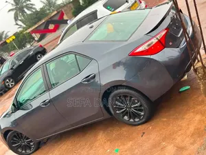 Toyota Corolla LE 4dr Sedan (1.8L 4cyl CVT) 2014 Gray