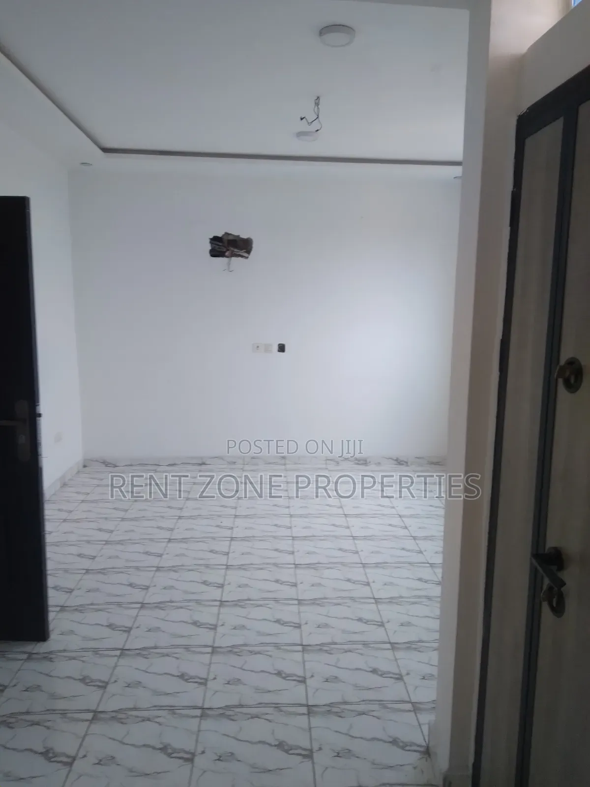 2bdrm Apartment in Mile 7 for rent