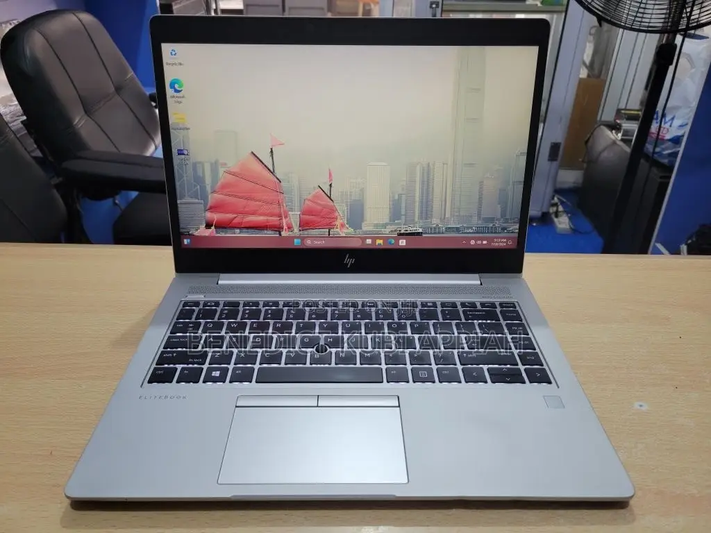 Laptop HP EliteBook 745 G5 8GB AMD Ryzen 5 SSD 256GB