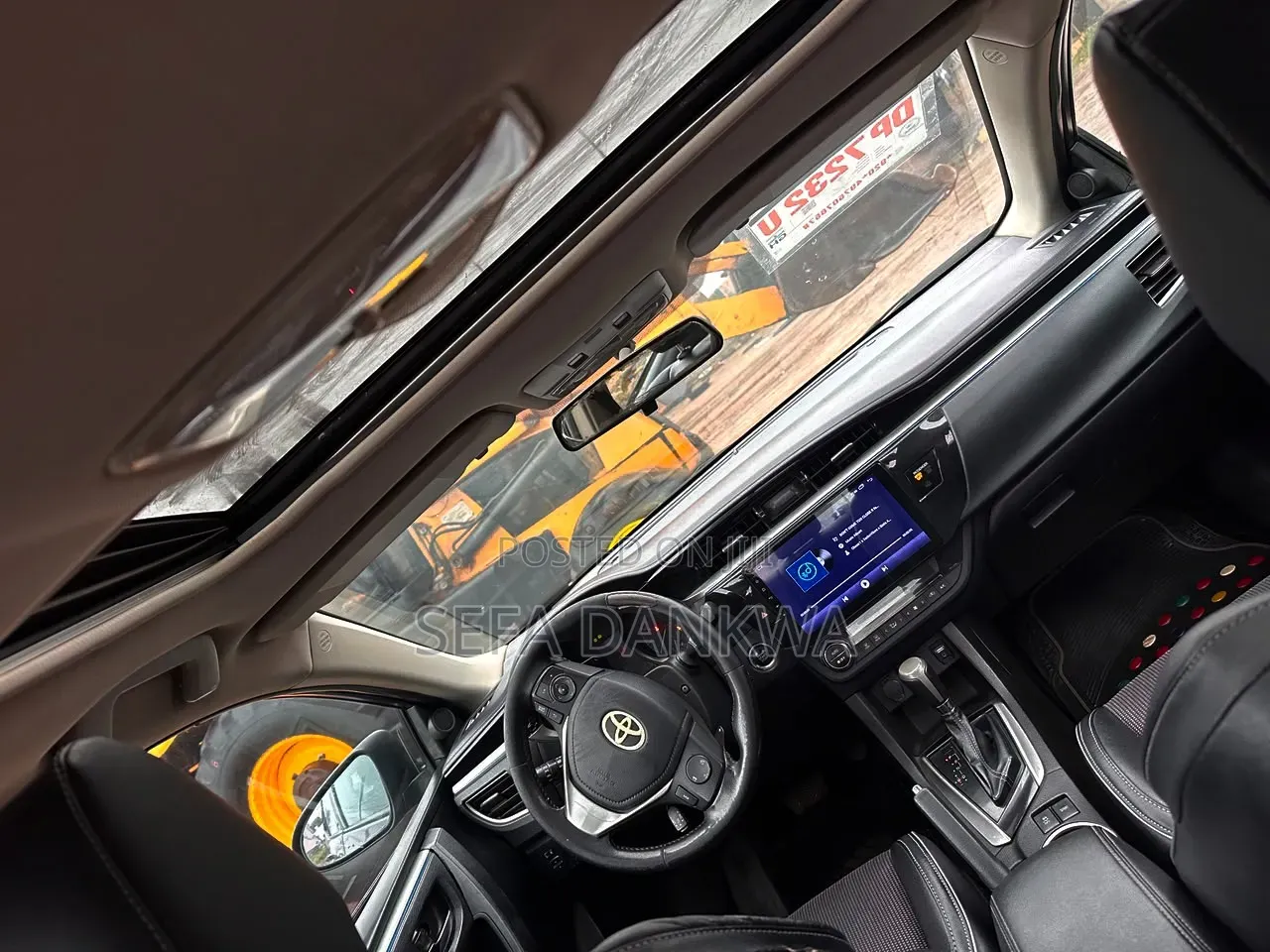 Toyota Corolla LE 4dr Sedan (1.8L 4cyl CVT) 2014 Gray