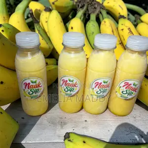 Naak Sip (Banana Cabana)