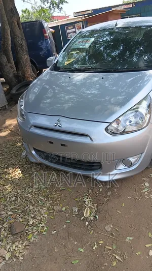 Mitsubishi Mirage 2014 Silver