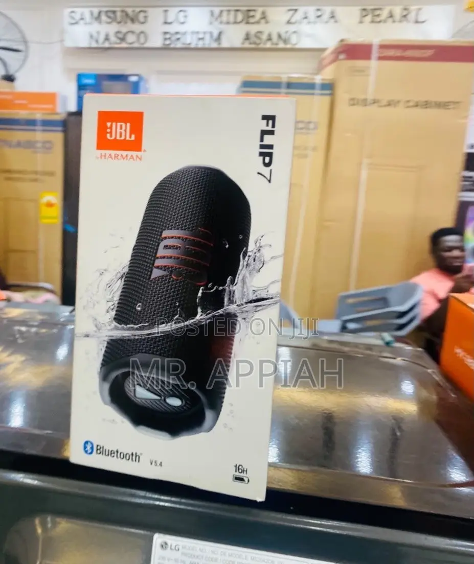 Super Adorable JBL Flip 7 Wireless Speaker(Black)..