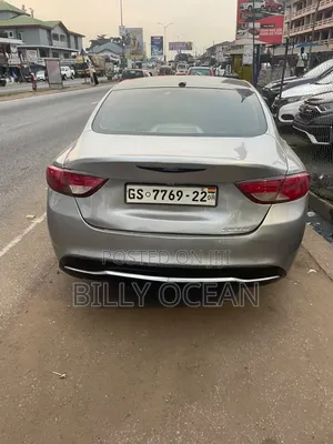 Chrysler 300C 2015 Gray